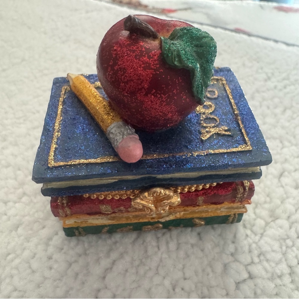 Vintage School Teacher Hinged trinket box Stack Of Books With Pin/Brooch Apple